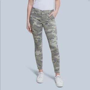 Seven7 Green Camo Utility Skinny Ankle Jeans 8